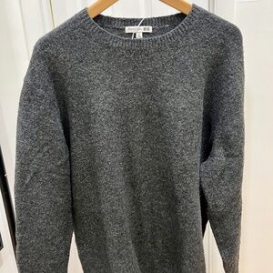 JW Anderson x Uniqlo grey sweater size medium
